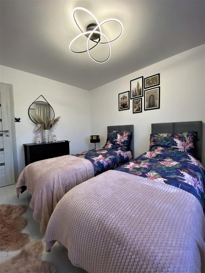 Ferienwohnung Apartament Zielona Nad Sanem Sanok Exterior foto